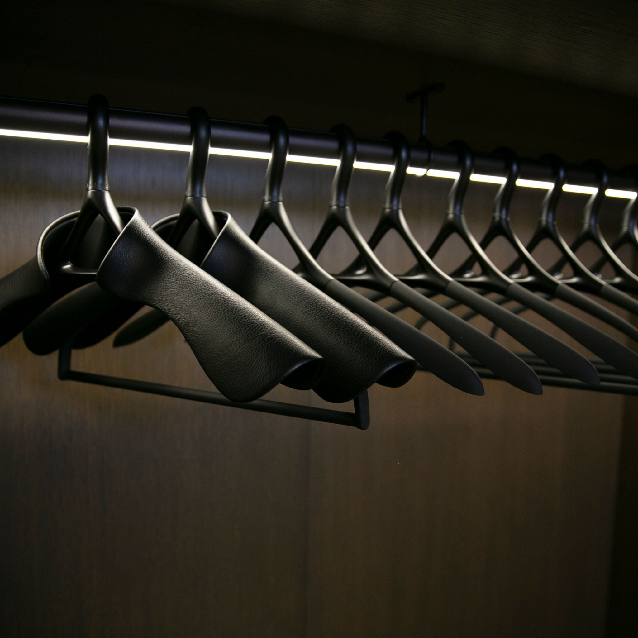 H Series Luxury Hangers Set | Matte Black | Lou Hansell